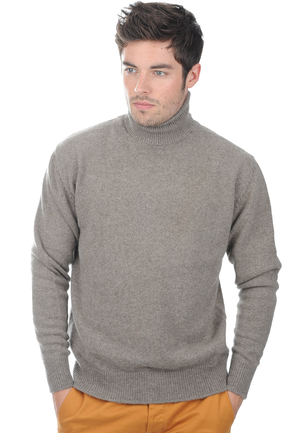 YakEdgar en yak homme - marmotte naturel - Mahogany