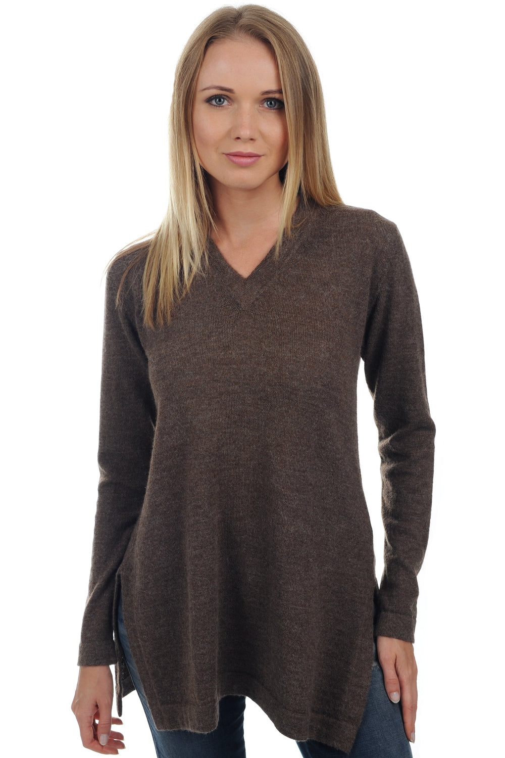 Pull en baby alpaga, 100 % Baby Alpaga, femme, col col v, coupe evasée, manches longues, normale / 2 et 4 fils, tricot normal, Mahogany