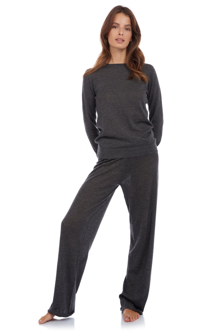 Pyjama en duvet de cachemire, 100 % duvet de Cachemire, femme, col col rond, coupe droite, manches longues, normale / 2 et 4 fils, tricot normal, Mahogany