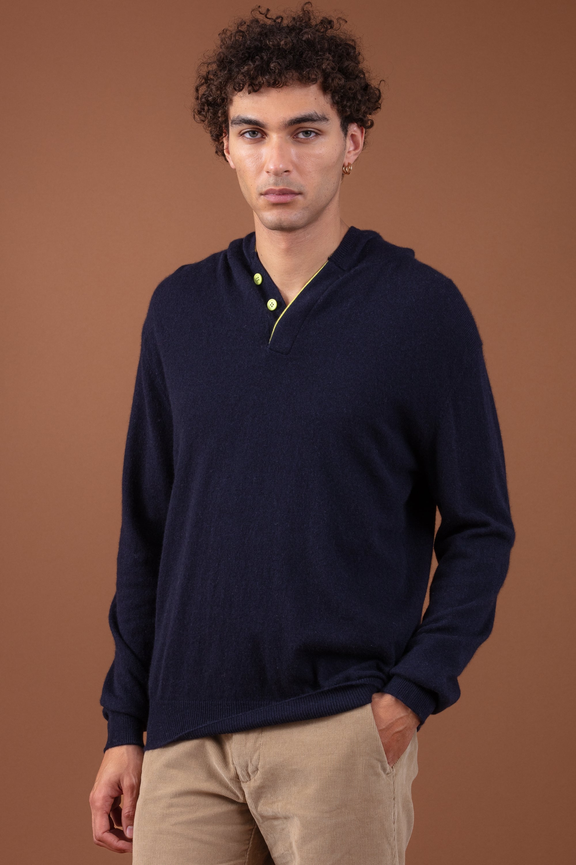 Pull en cachemire, 100 % Cachemire, homme, capuche, fermeture à boutons, coupe droite, manches longues, fine, , Mahogany