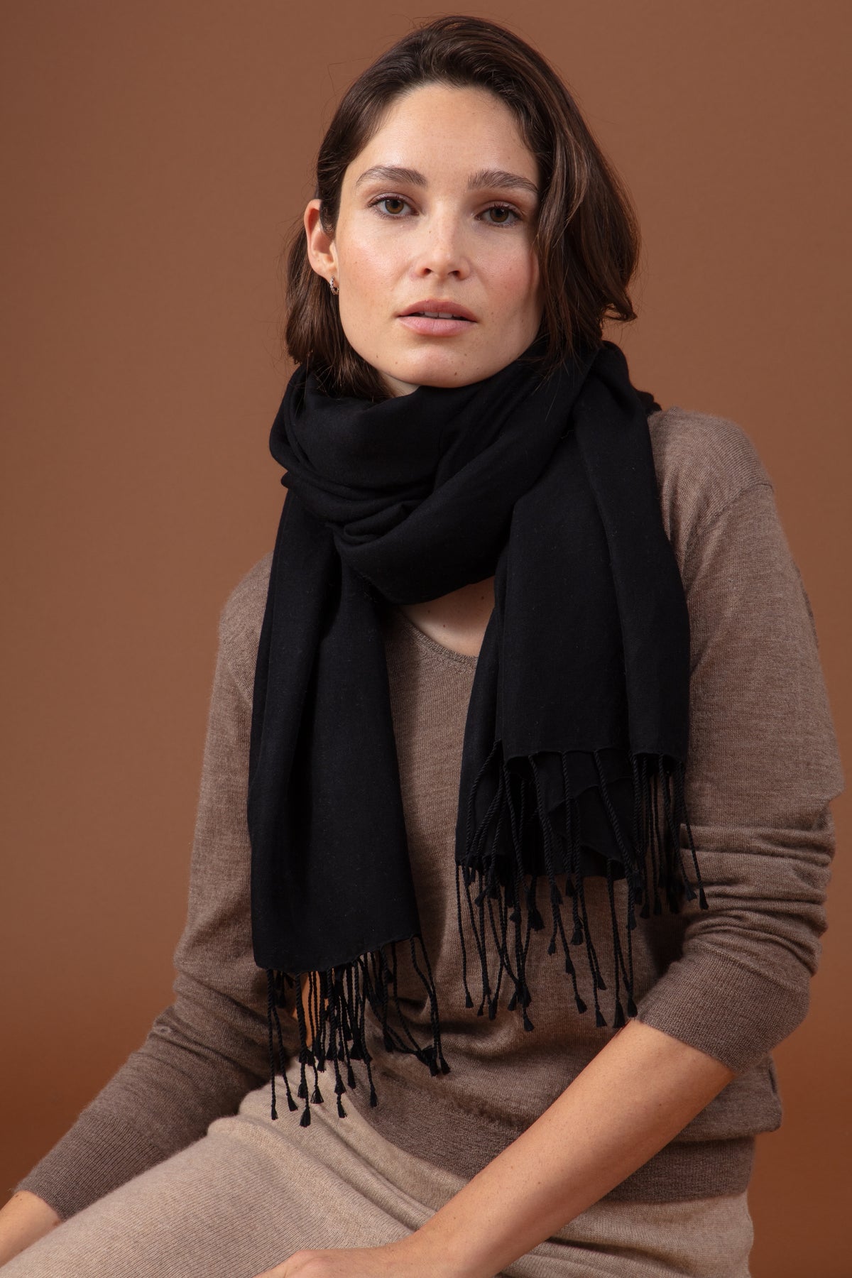 Adèle en cachemire et soie mixte - noir - Mahogany