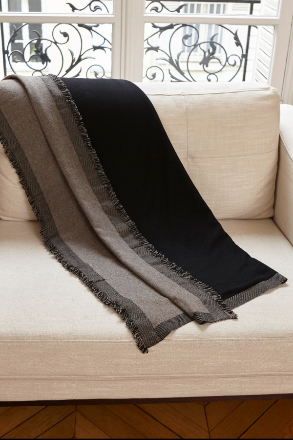 Cachemire accessoires couvertures  plaids fougere 130 x 190 noir marmotte chine 130 x 190 cm