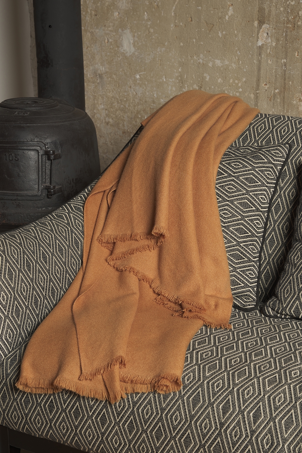 Cachemire accessoires couvertures plaids toodoo plain s 140 x 200 camel desert 140 x 200 cm