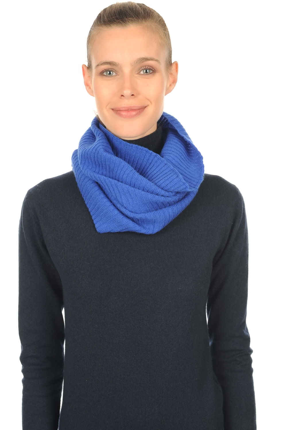 Cachemire pull femme cerise bleu lapis 60 x 28 cm